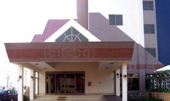 Crystal Rose Hostel Kumasi Ngoại thất bức ảnh